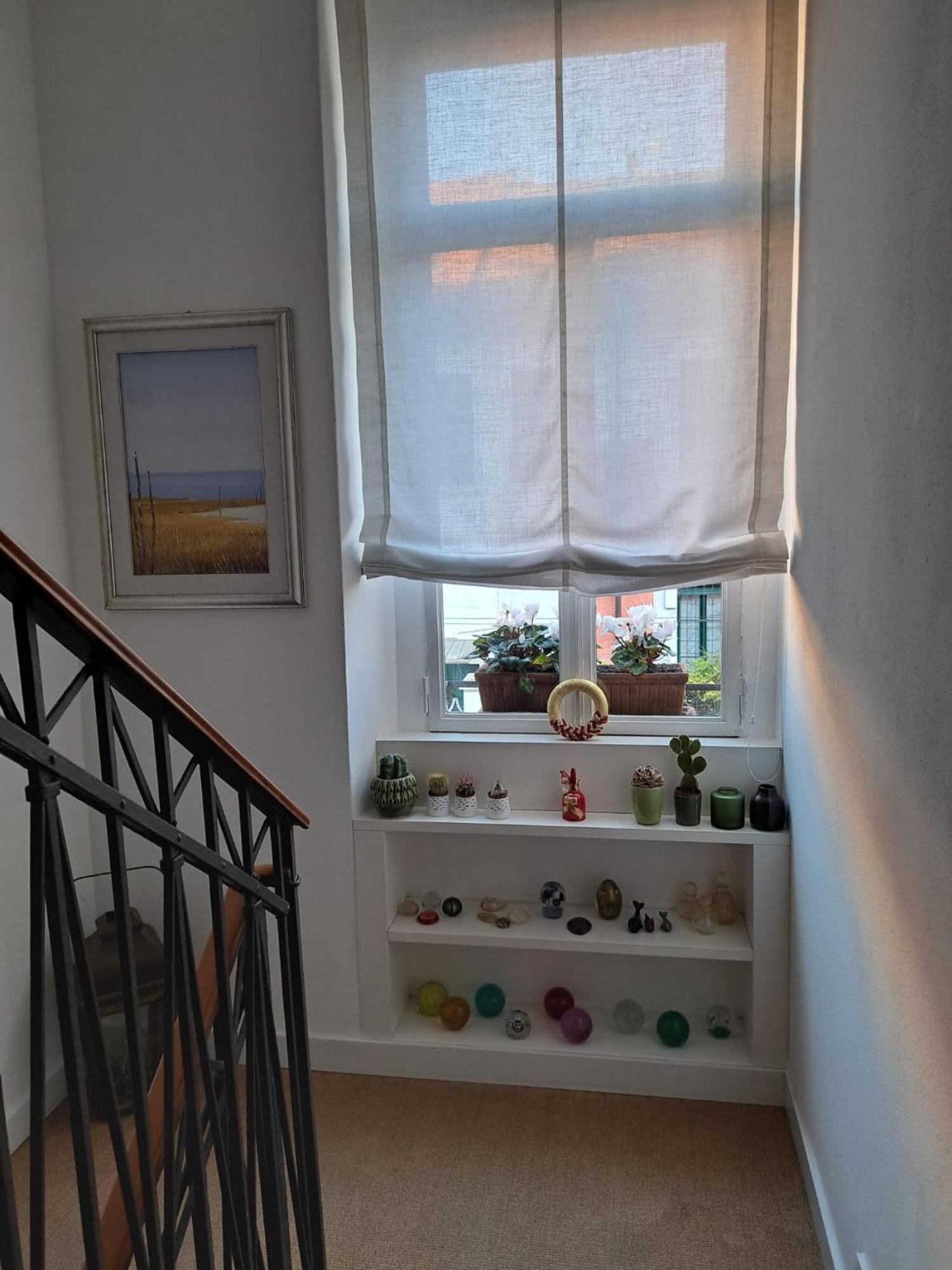Casa Mari - Free Secure Parking, Breakfast, Private Bathroom, Wifi, Garden, Aircon, 3 Min Walk To Metro And Train Station Milano Dış mekan fotoğraf