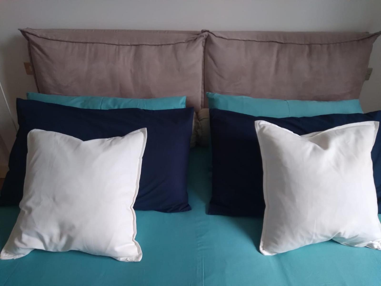 Casa Mari - Free Secure Parking, Breakfast, Private Bathroom, Wifi, Garden, Aircon, 3 Min Walk To Metro And Train Station Milano Dış mekan fotoğraf